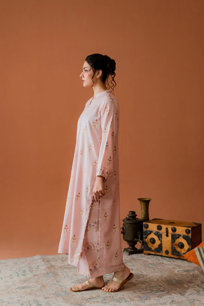 Gul E Shafaq