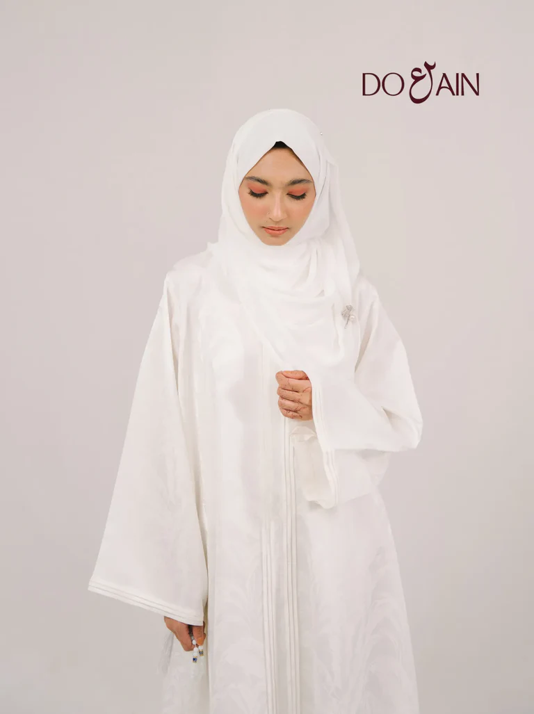 Jasmin Abaya