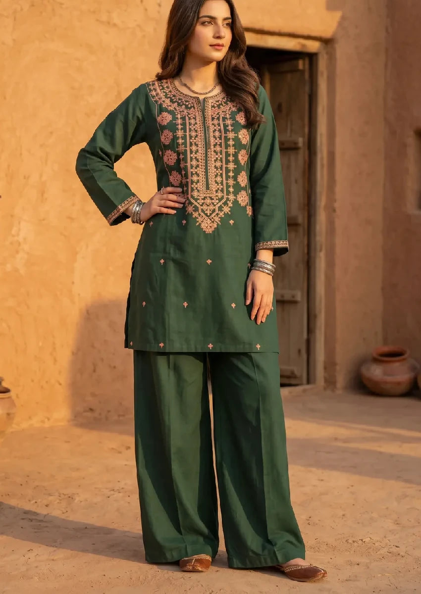 Dasht green
