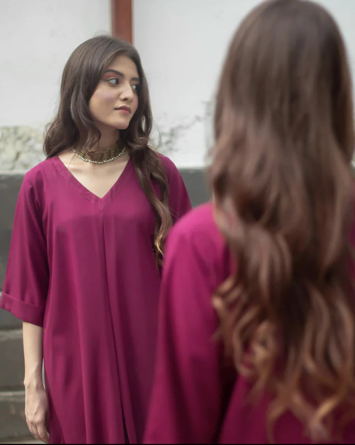 MAGENTA