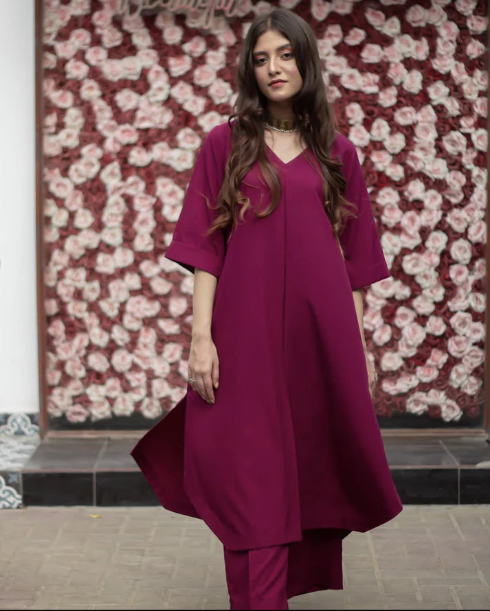 MAGENTA
