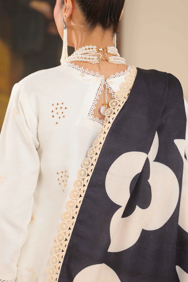 CAMEO EMBROIDERED