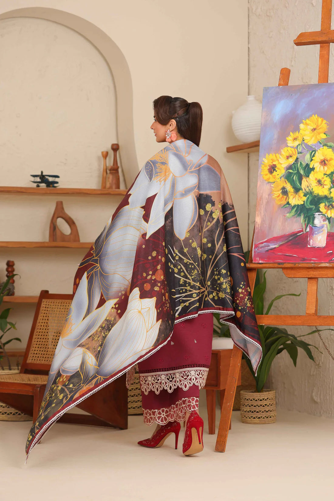 RUBRA EMBROIDERED