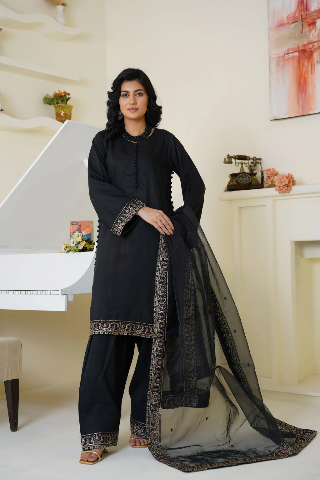 Classic Black