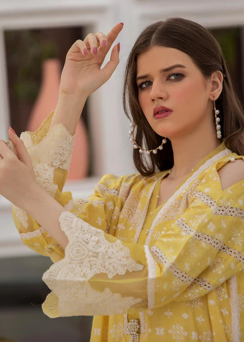 Yaw 01 lilith Yusra Ansari