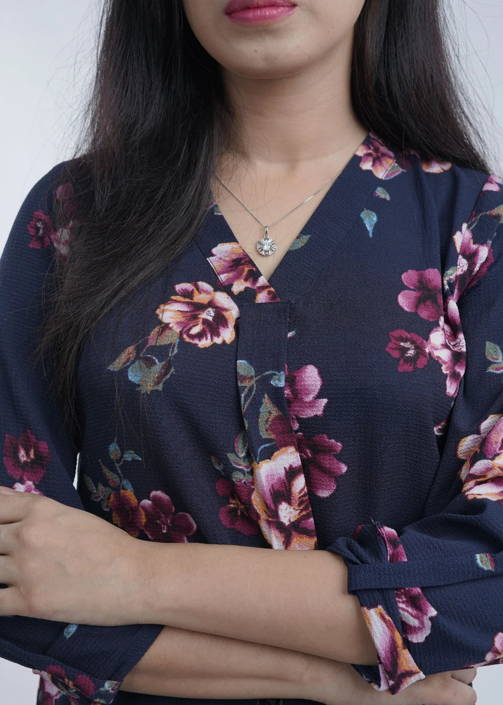 Navy blue Floral Top Plaidnpaisley