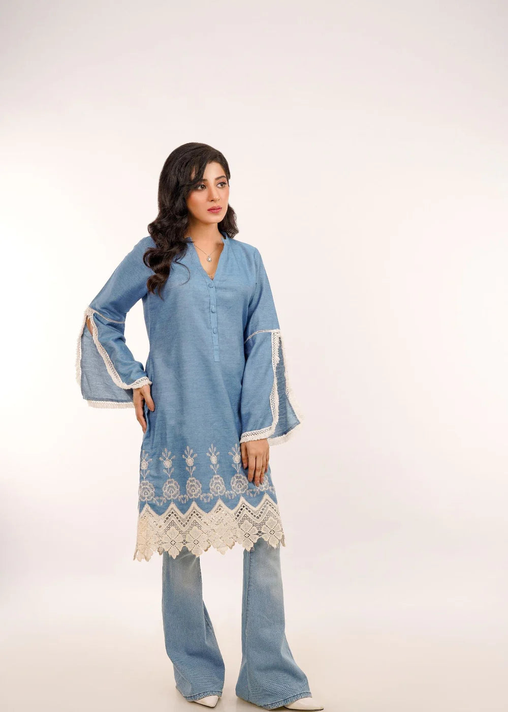 Stunner in Denim Plaidnpaisley