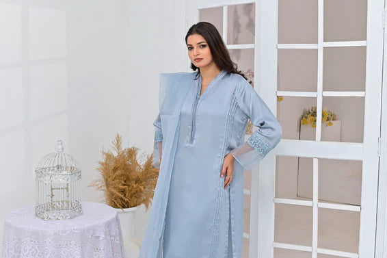 AMAL ice blue