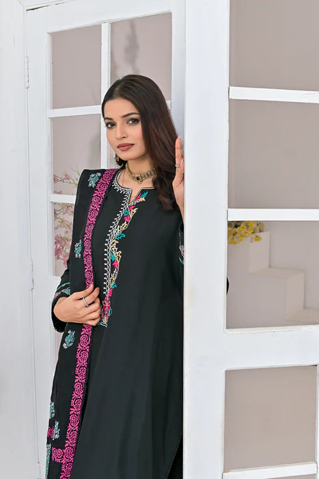 MARVI Black beauty