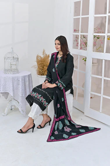 MARVI Black beauty