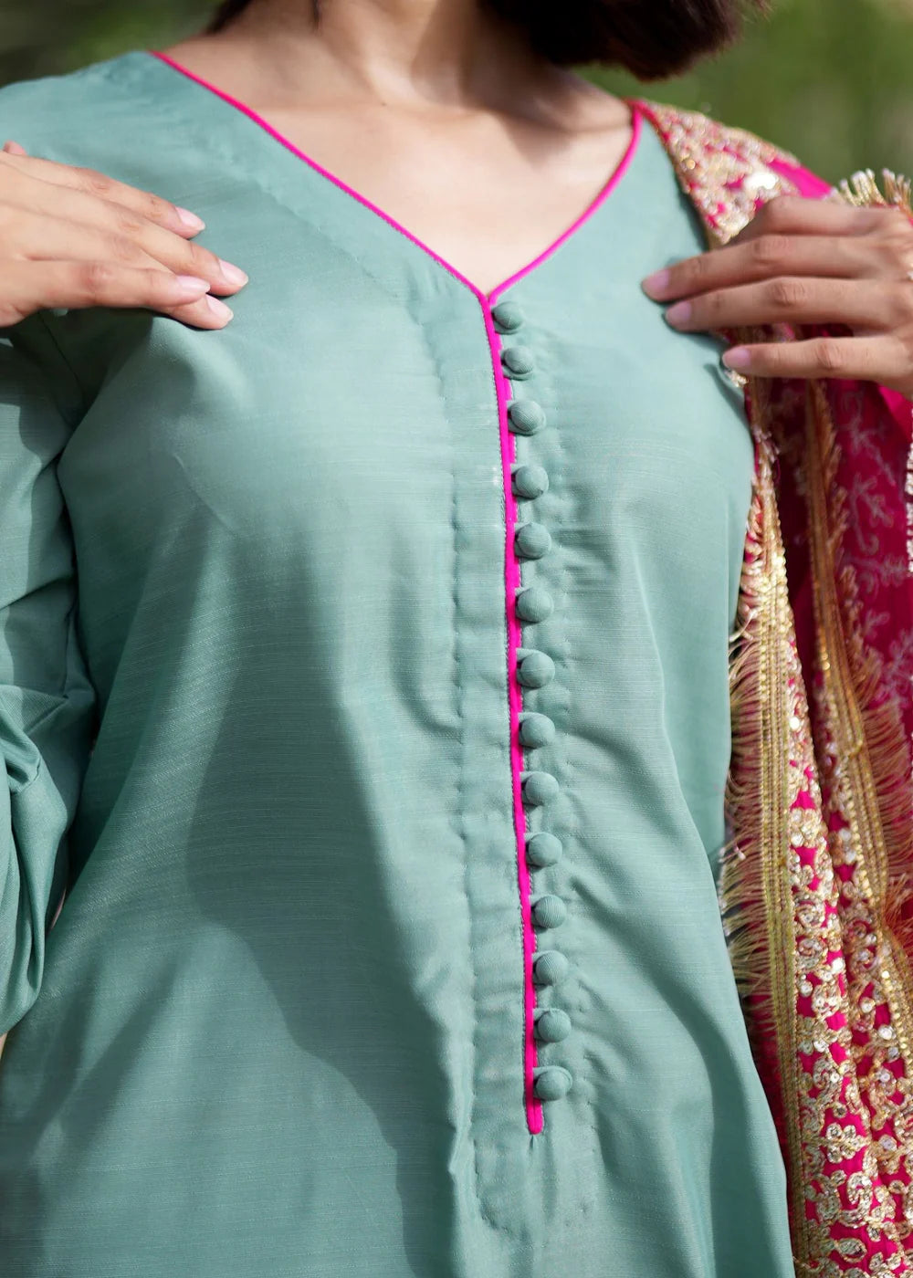 Noor e Jahan Plaidnpaisley