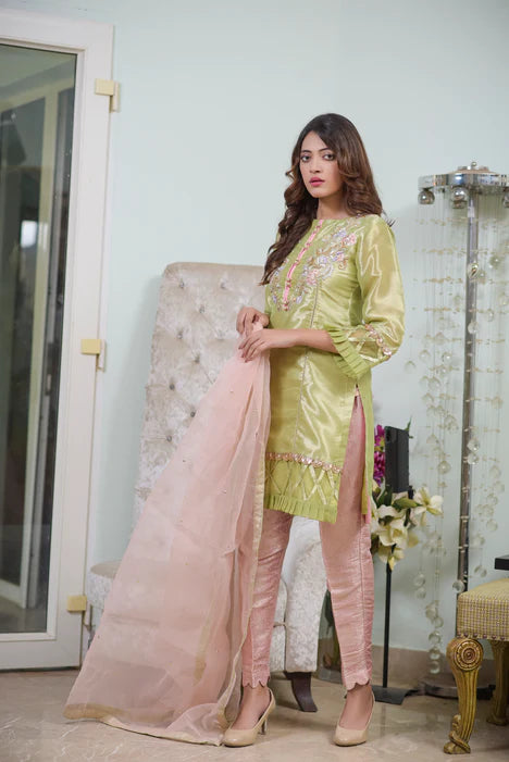 ZEENAT by Ruby