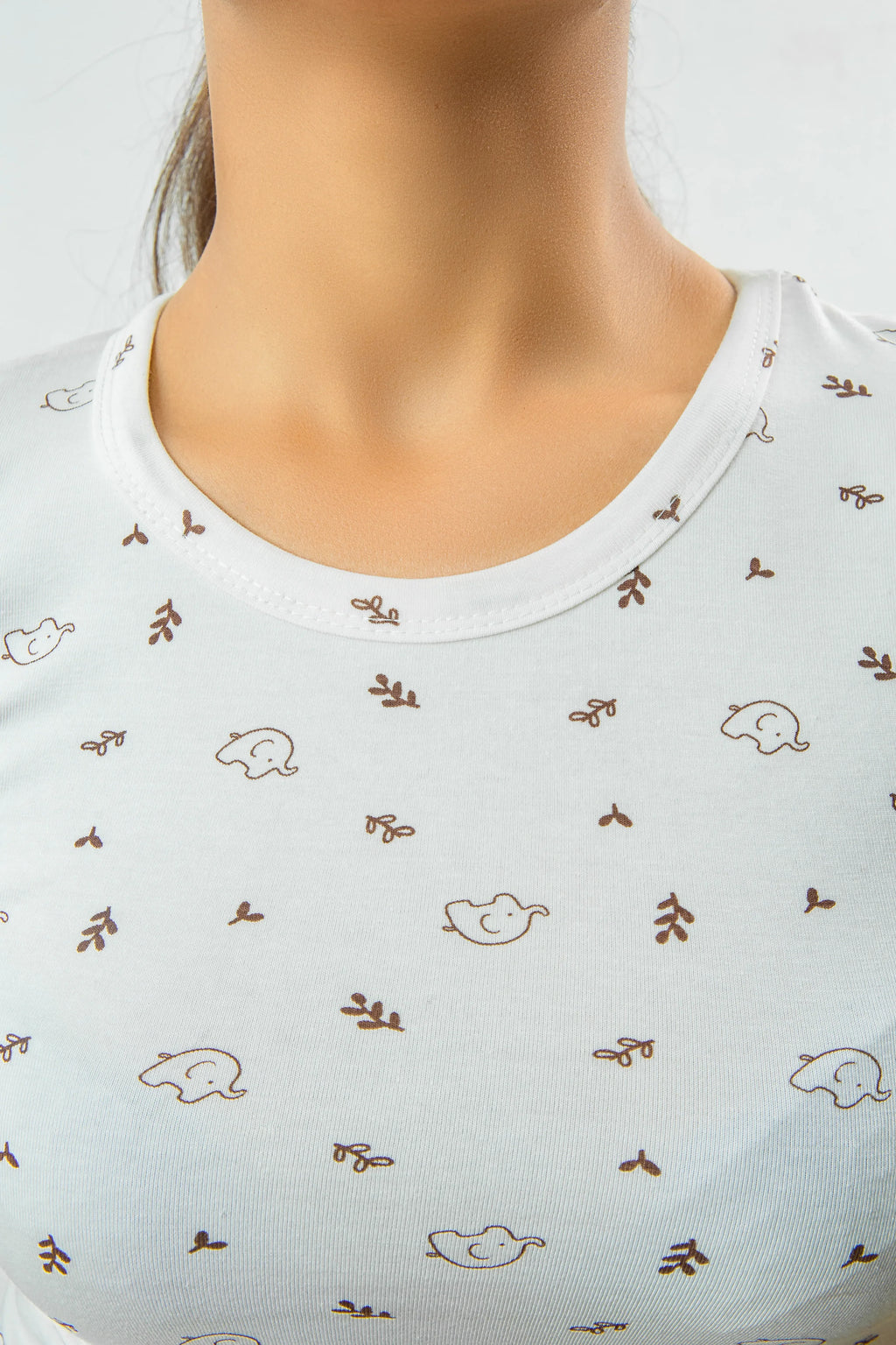 0atmeal Allover Printed tee