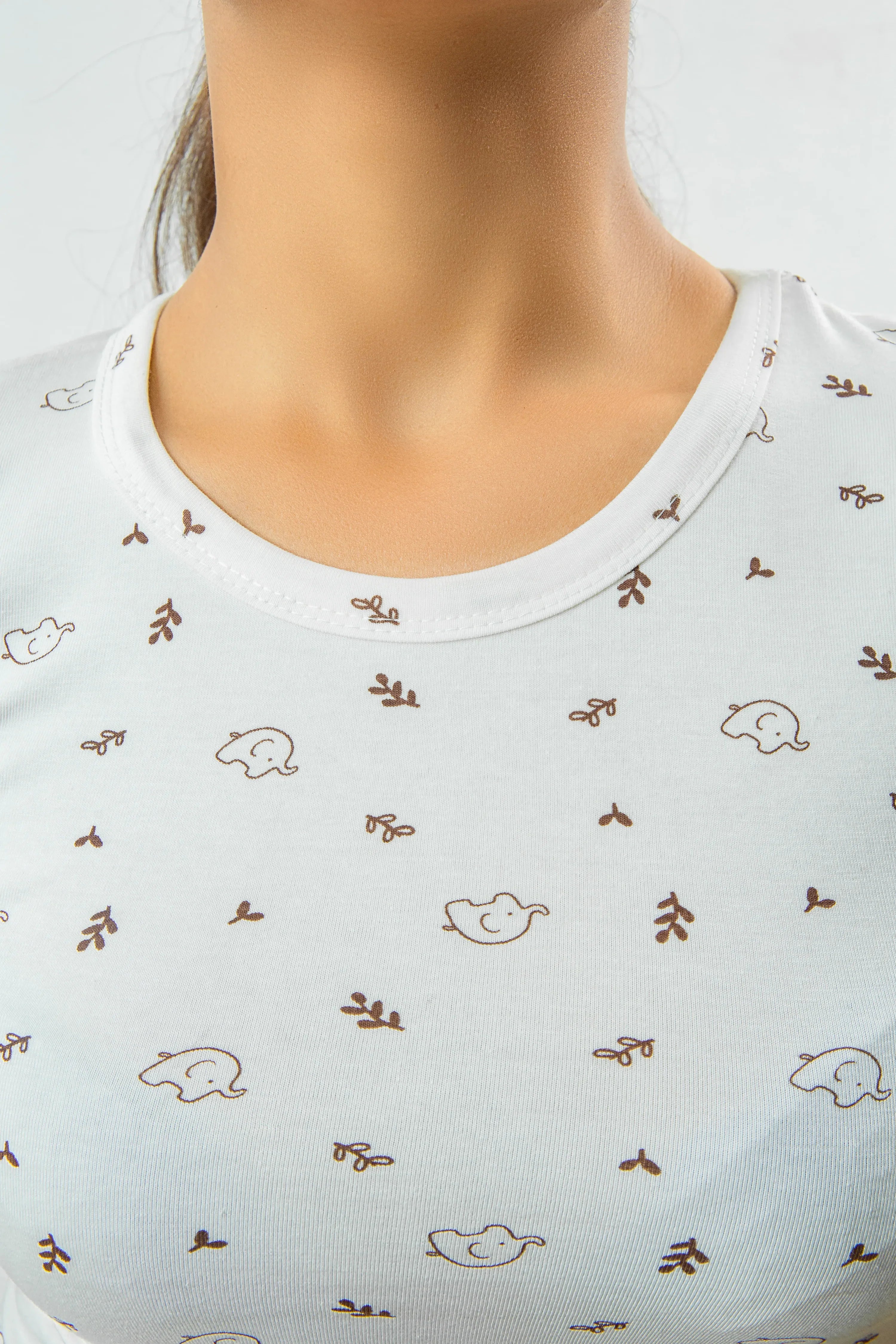 0atmeal Allover Printed tee