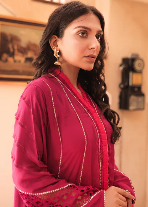 Yusra Ansari Zara