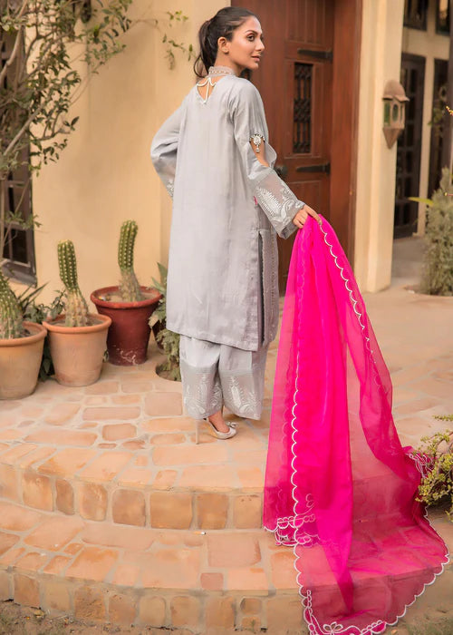 Yusra Ansari Callia