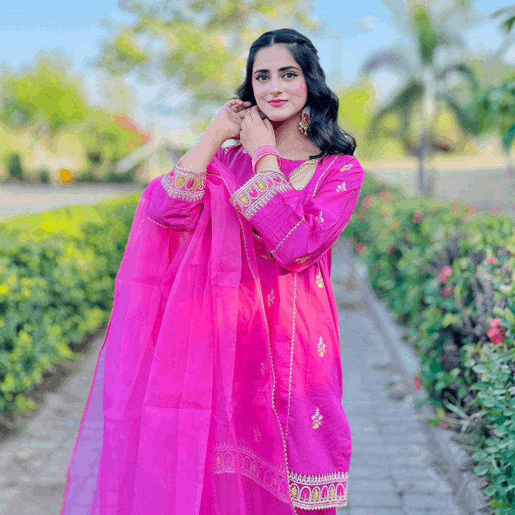 TASSALE PINK
