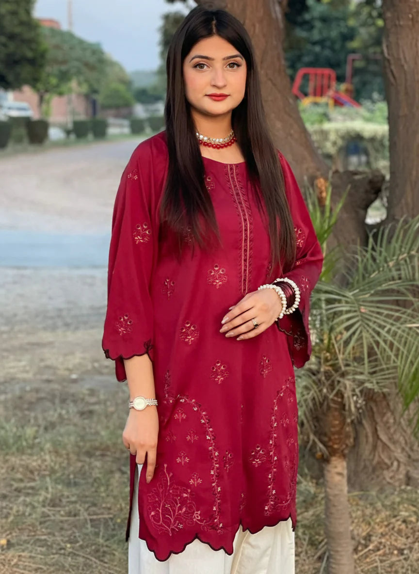 maroon chic