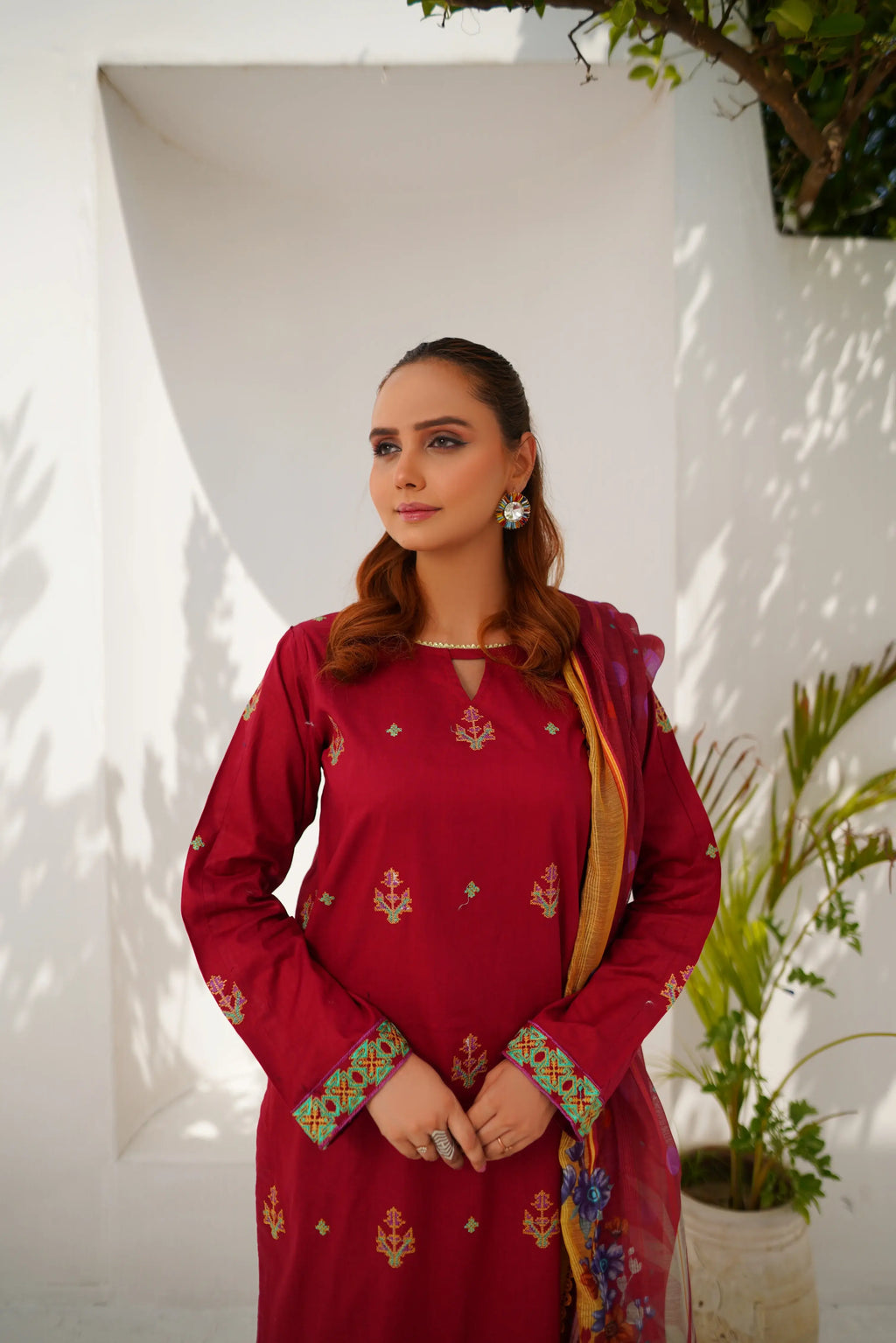 BEBANO Claret Red Embroidered