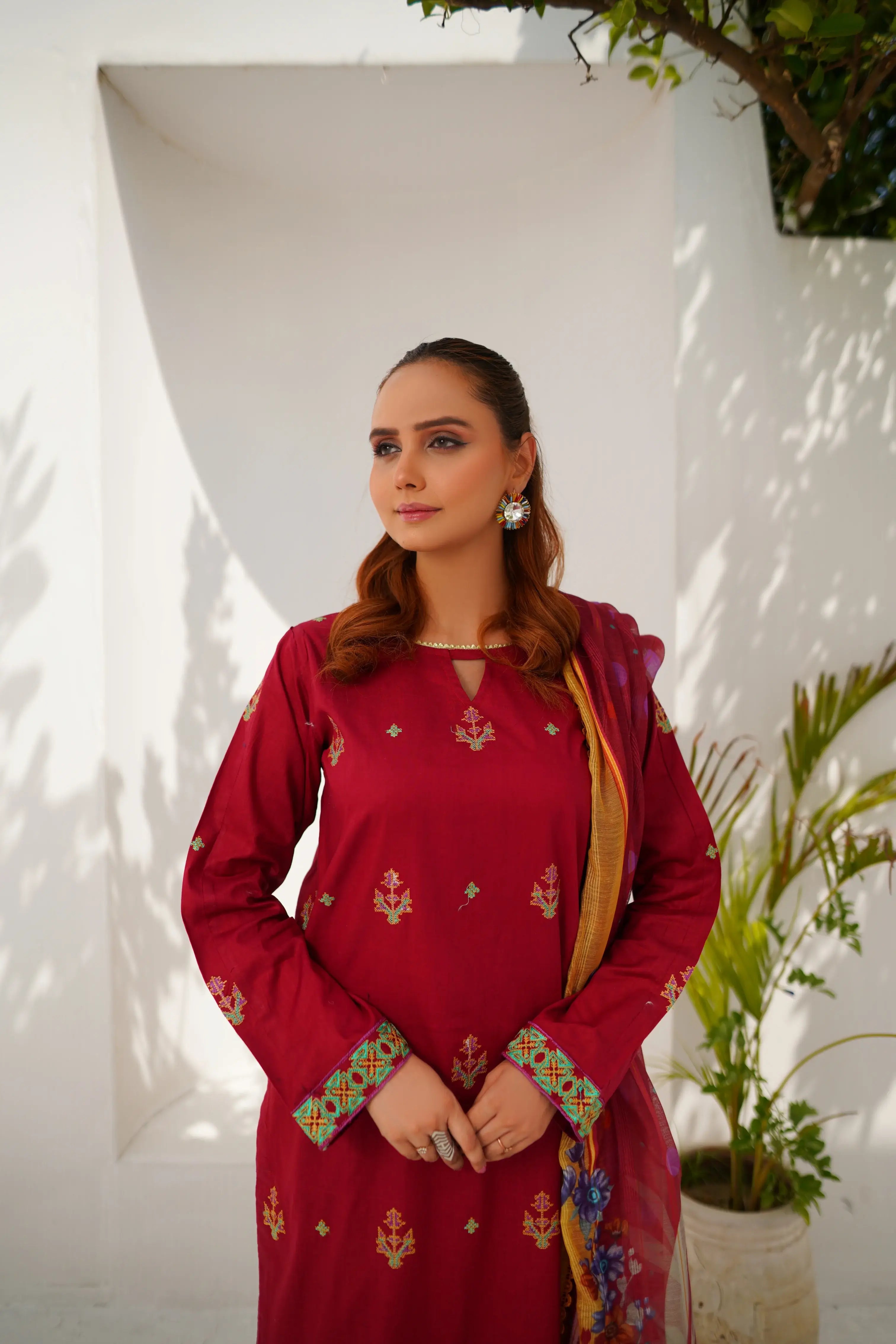 BEBANO Claret Red Embroidered