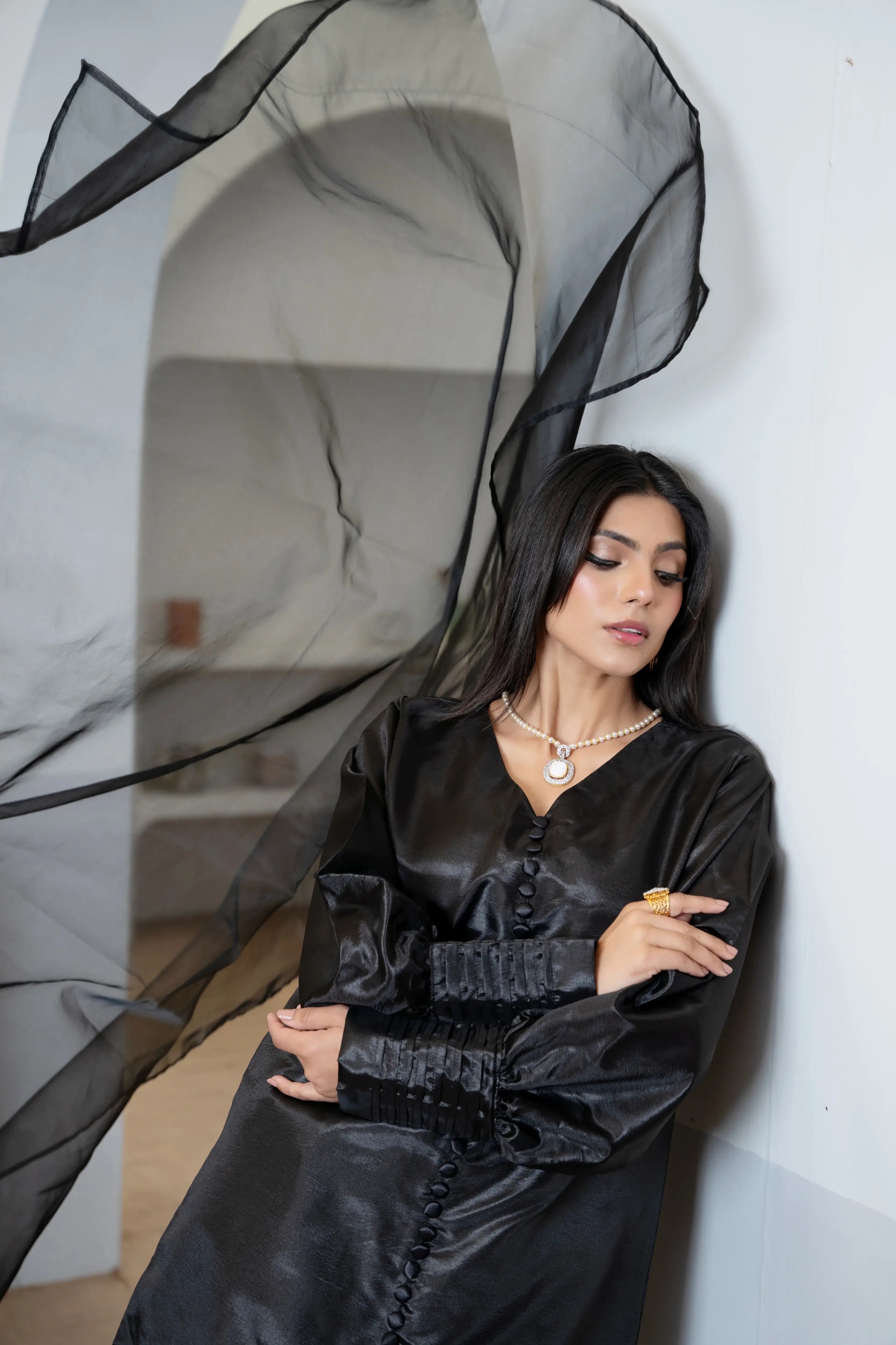 Siyaah Black Silk