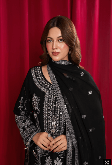 Noorah Mystique Black