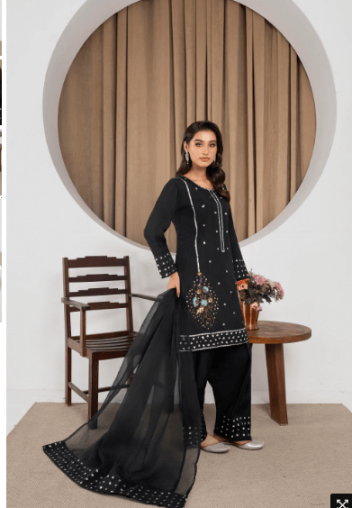 Eshal Pure Black