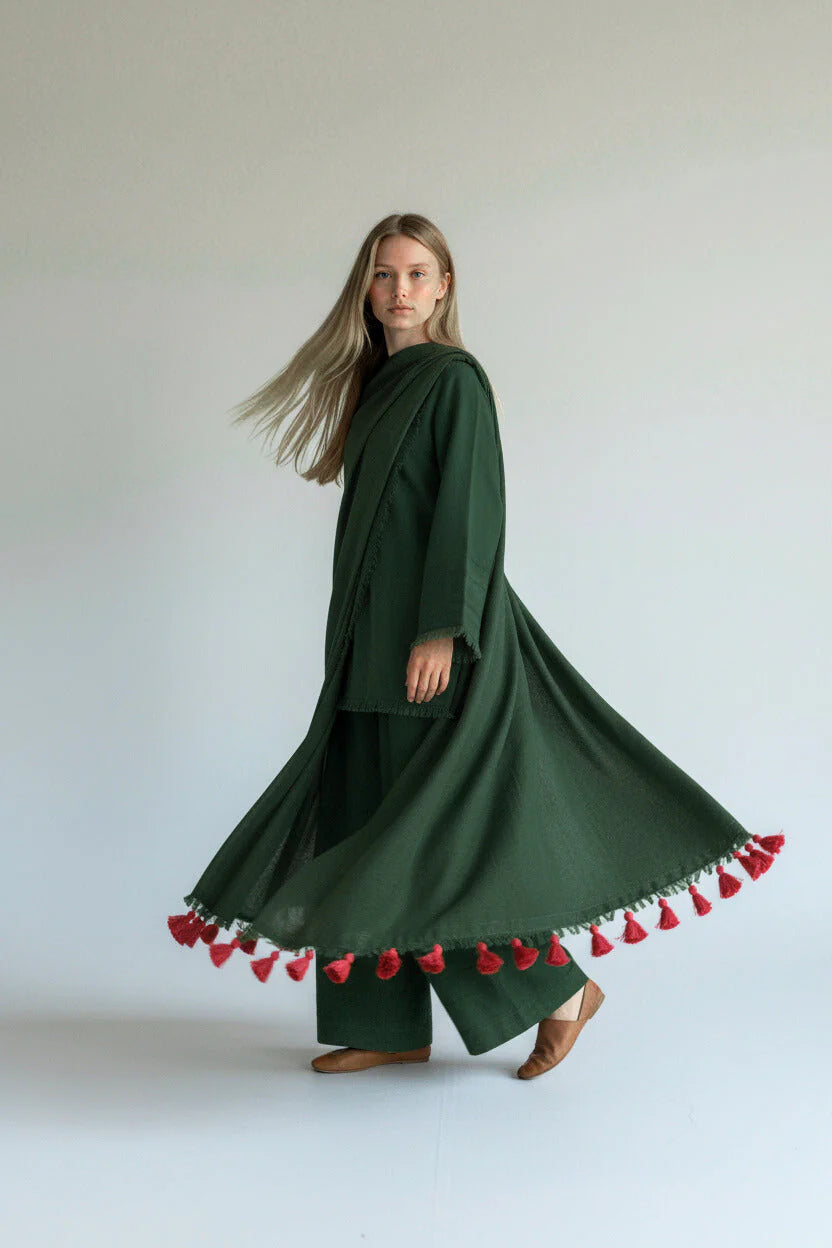 FOREST GREEN