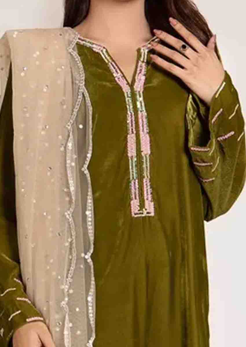 Noor Olive Green