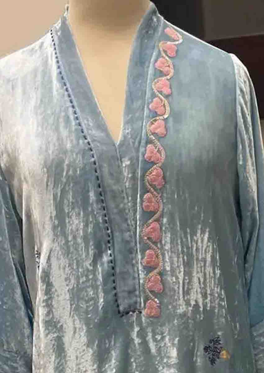 Noor ice Blue