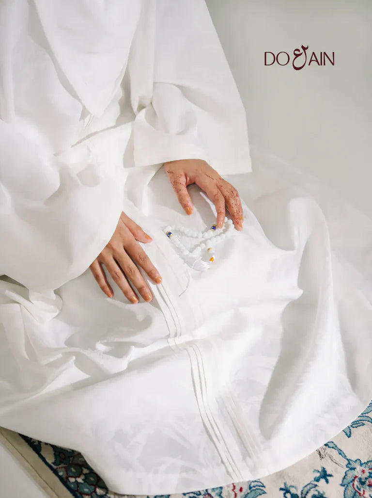Jasmin Abaya