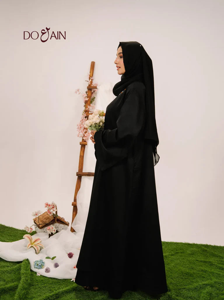 Liora Abaya