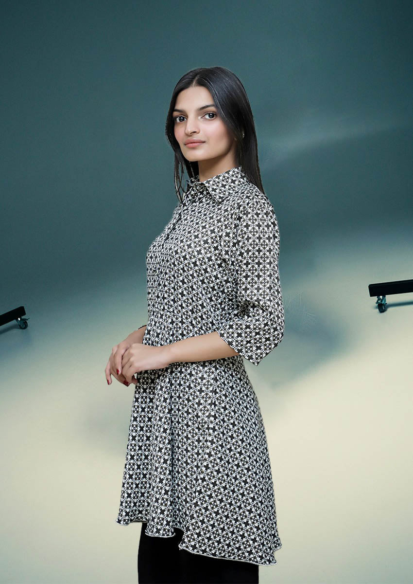 KAARI KURTI