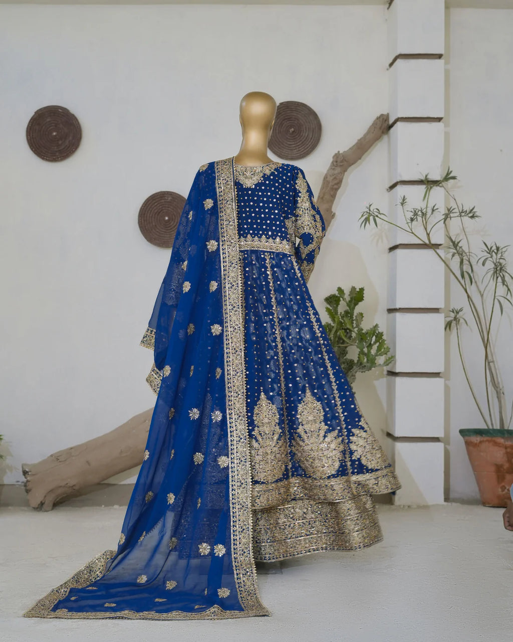 Muneeha Teal