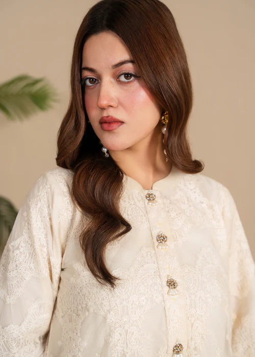 jasmine offwhite