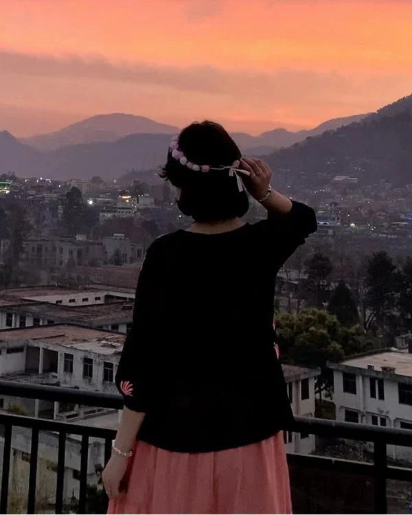 Peach Aura