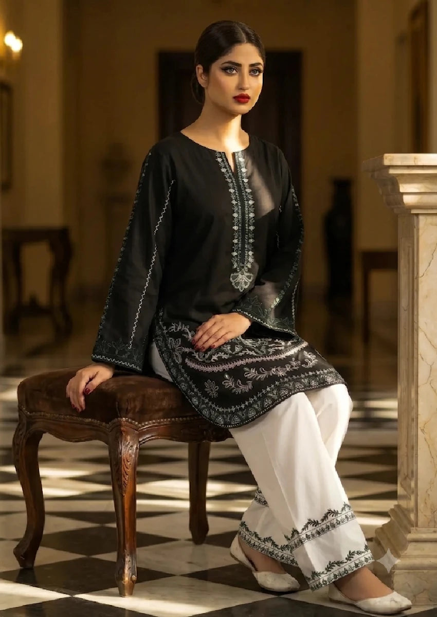 Naqsh black