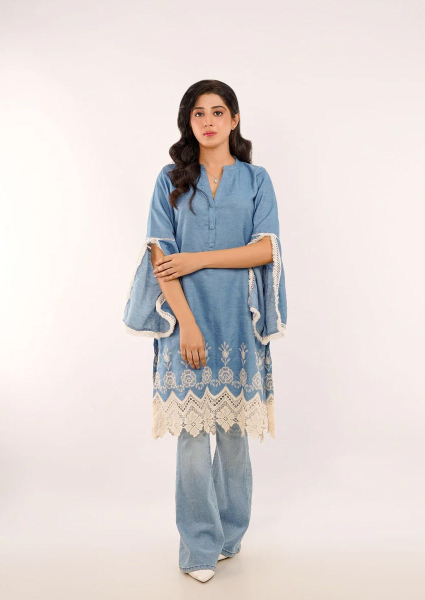 Stunner in Denim Plaidnpaisley
