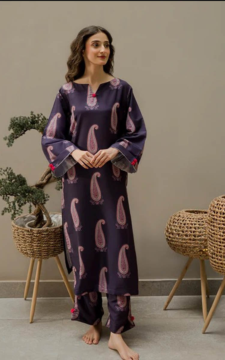 Midnight Paisley