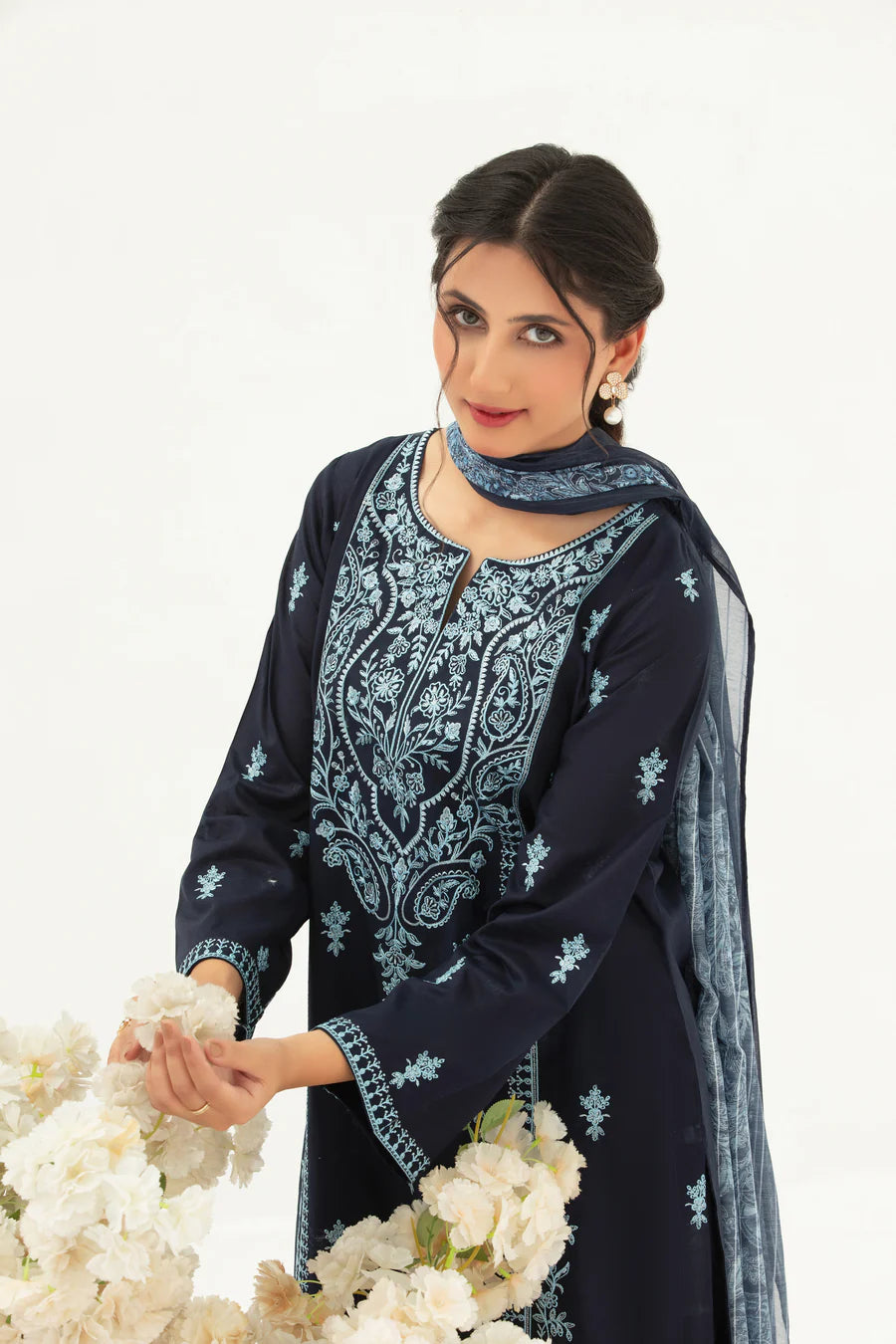 Signature Cotton Embroidered 3-Piece Set