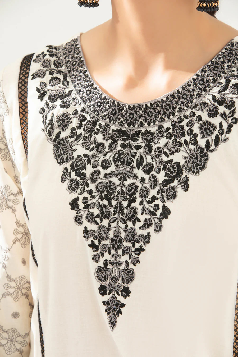 Luxury Cotton Embroidered 3-Piece Ensemble