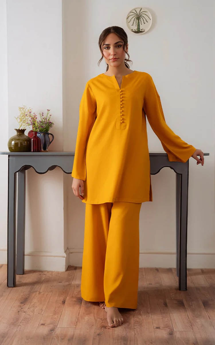 Mustard QARINEY