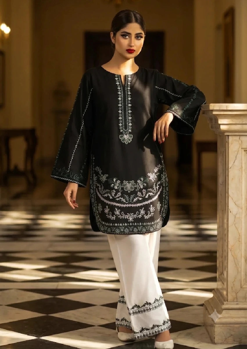 Naqsh black