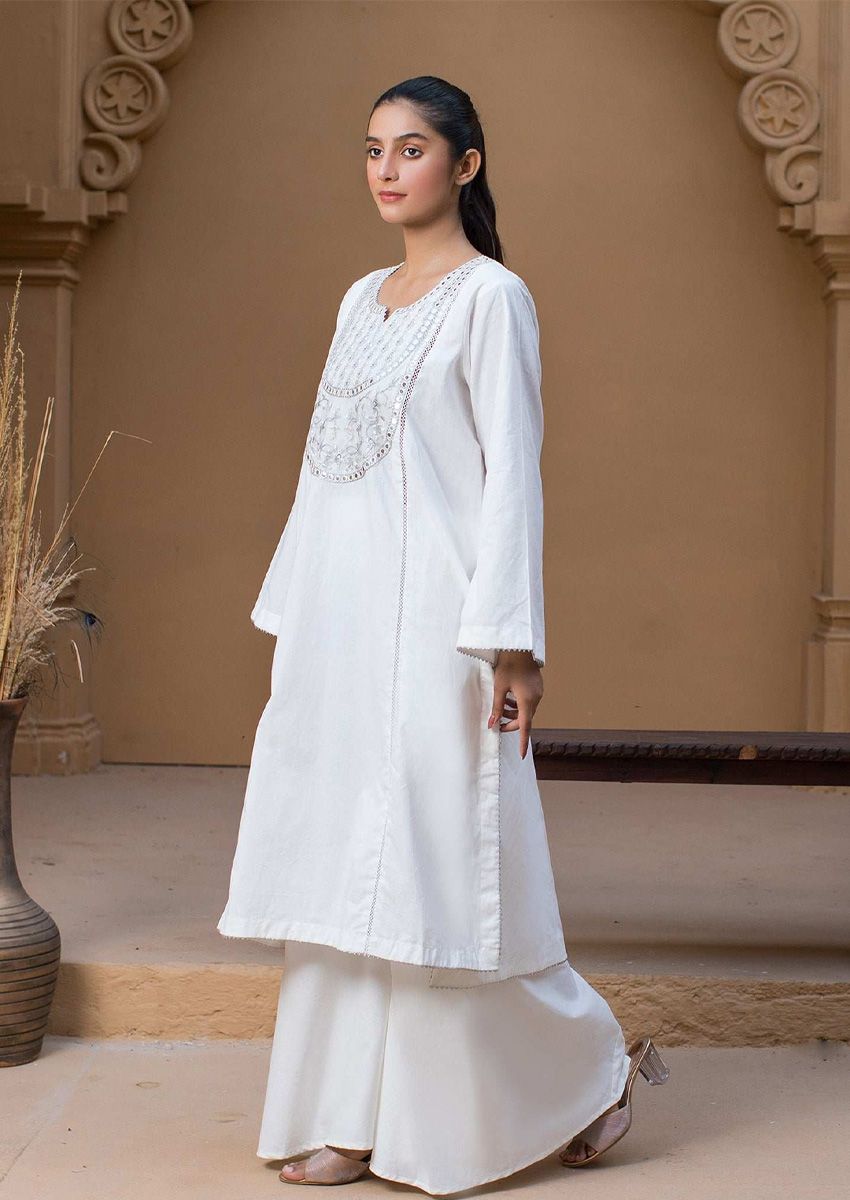 safeed kurta