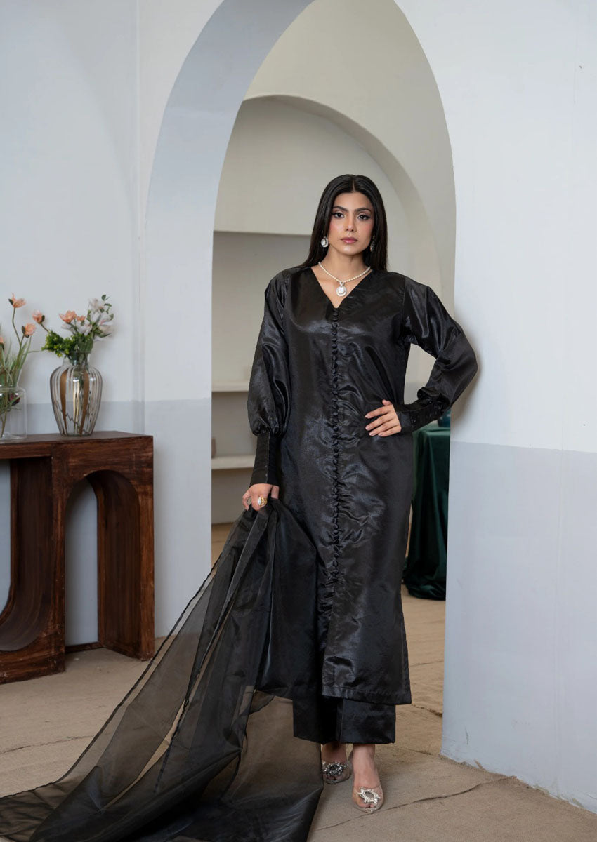 Siyaah Black Silk