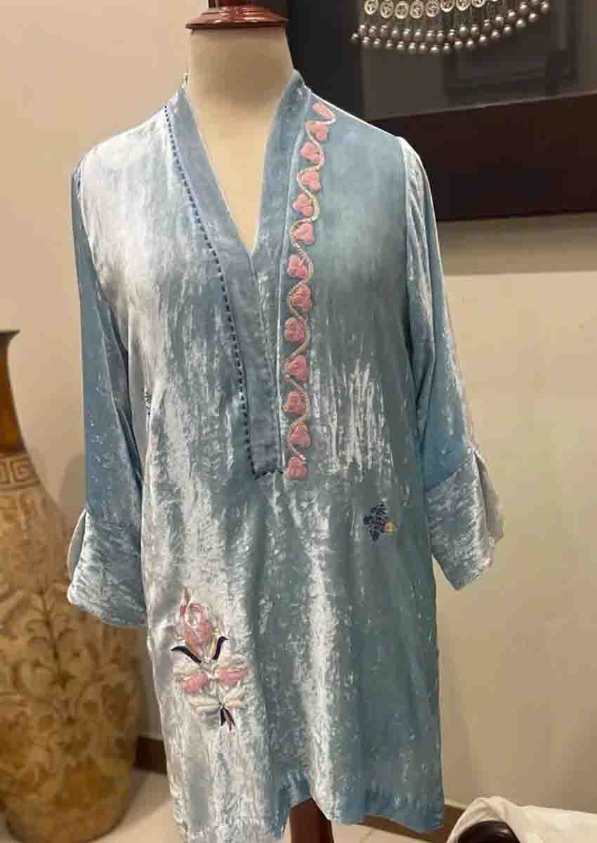Noor ice Blue