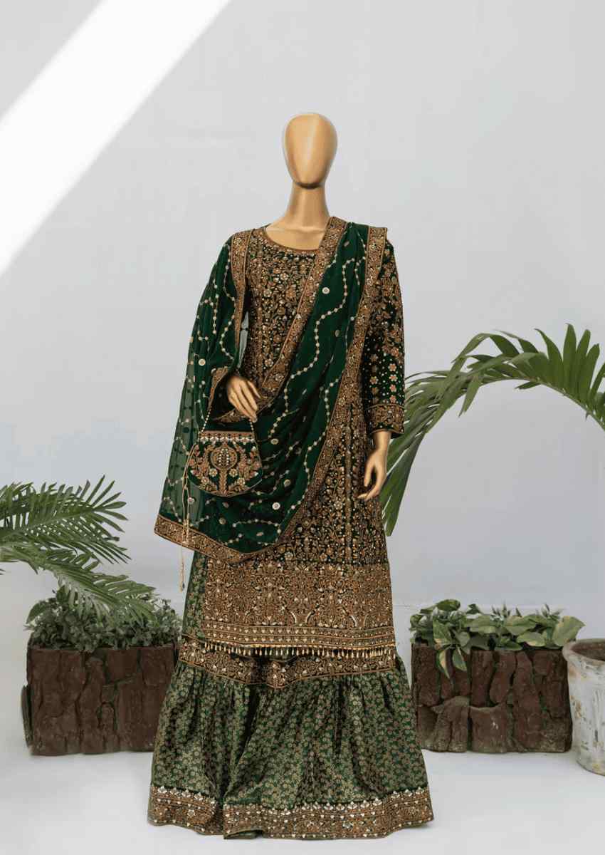 Zunairah Bottle greenss
