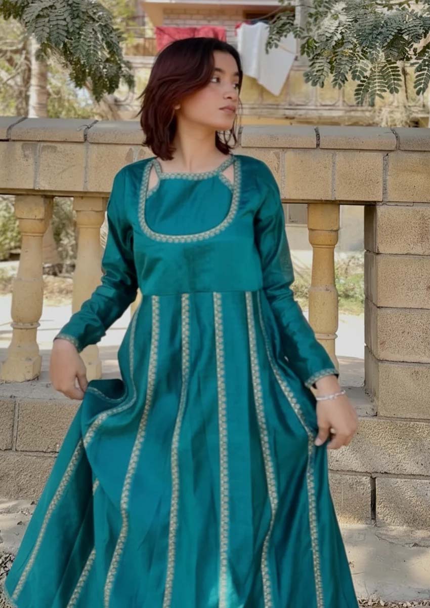 Green Dress Set