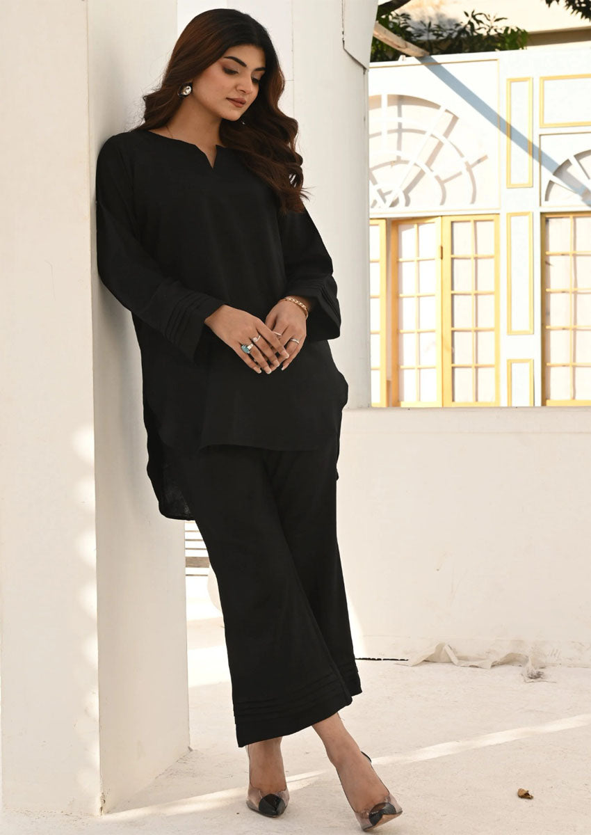Midnight Elegance Black