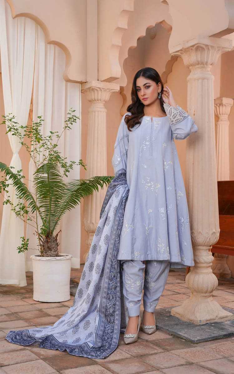Ice Blue Pret